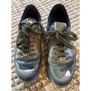 Valentino‎ Garavani Rock Stud Camo Sneaker Womens 7